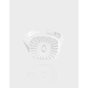 Lunessa Ring