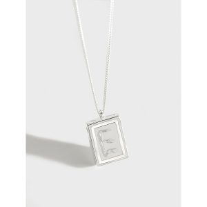 Elui Necklace
