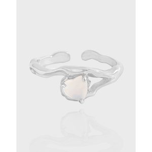 Everine Ring