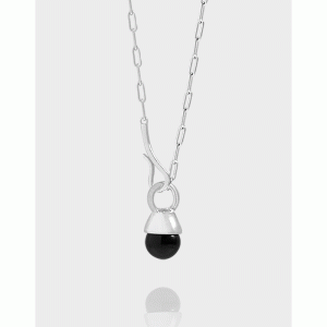 Poria Necklace