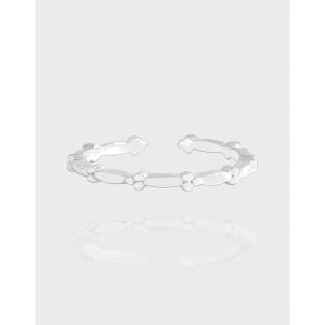 Quinaria Ring