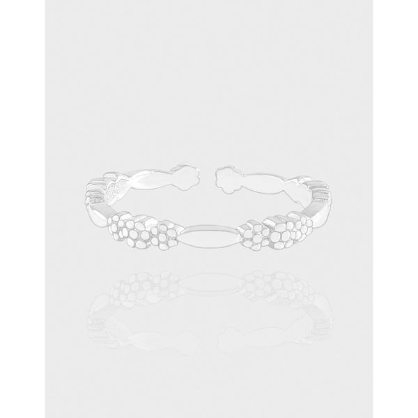 Feraline Ring