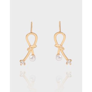 Uelynthra Earrings
