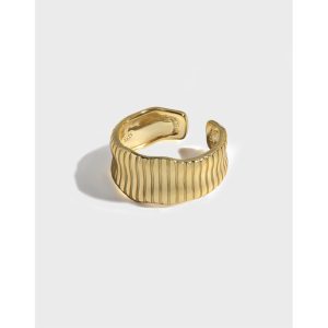 Bianca Ring