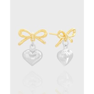 Araelith Earrings