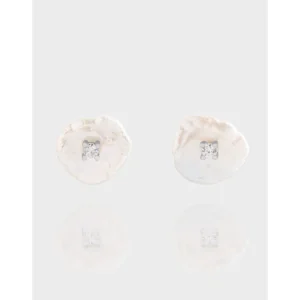 Petunmia Earrings