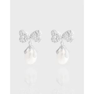 Mia Earrings