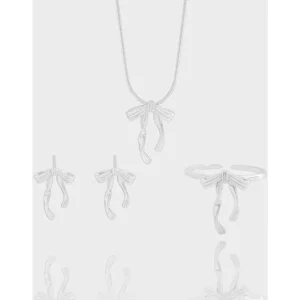 Amalunithra Earrings